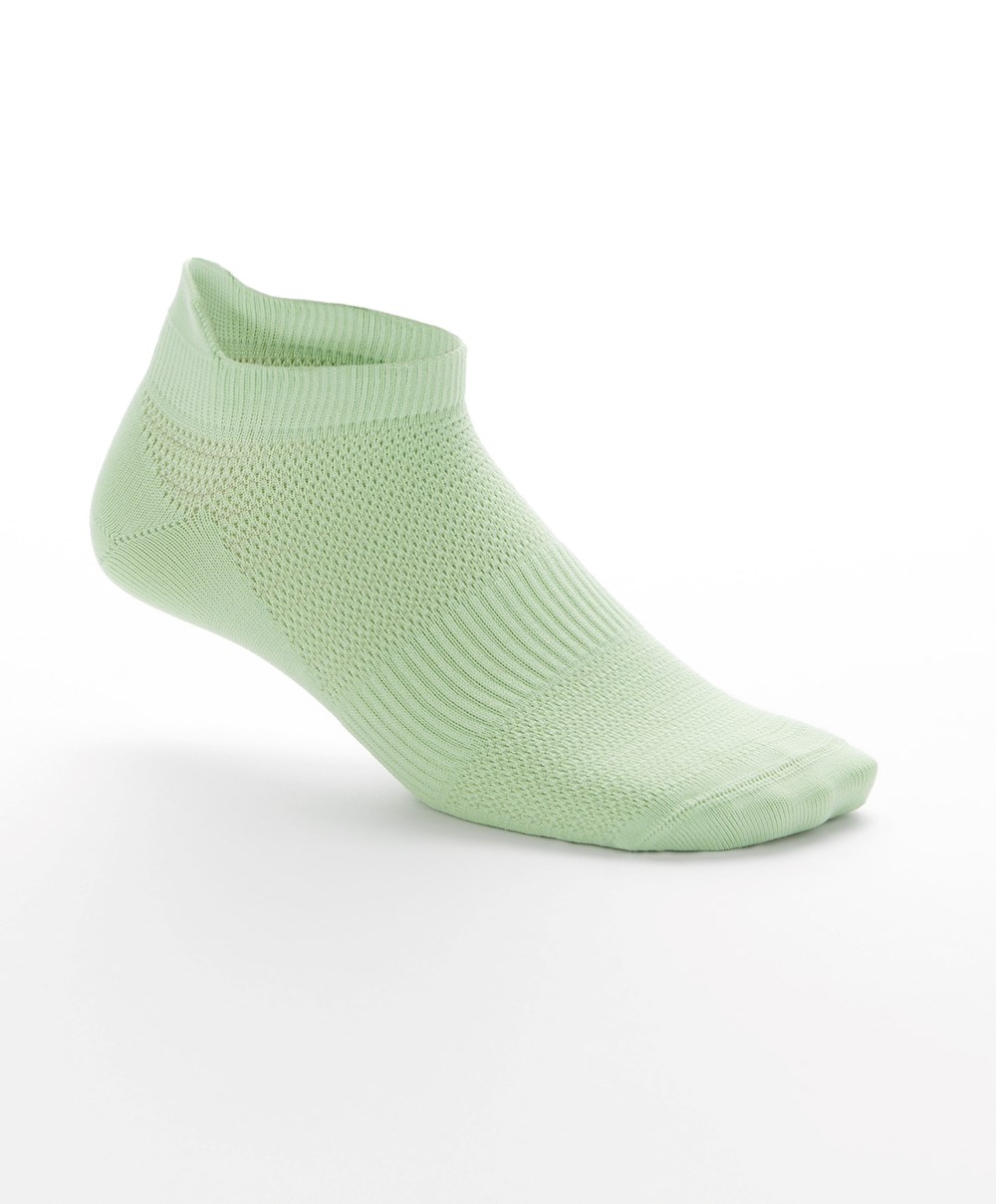 Oysho 3 Pairs Of Polyamide Sports Sneaker Socks μεντα | POUICH-763