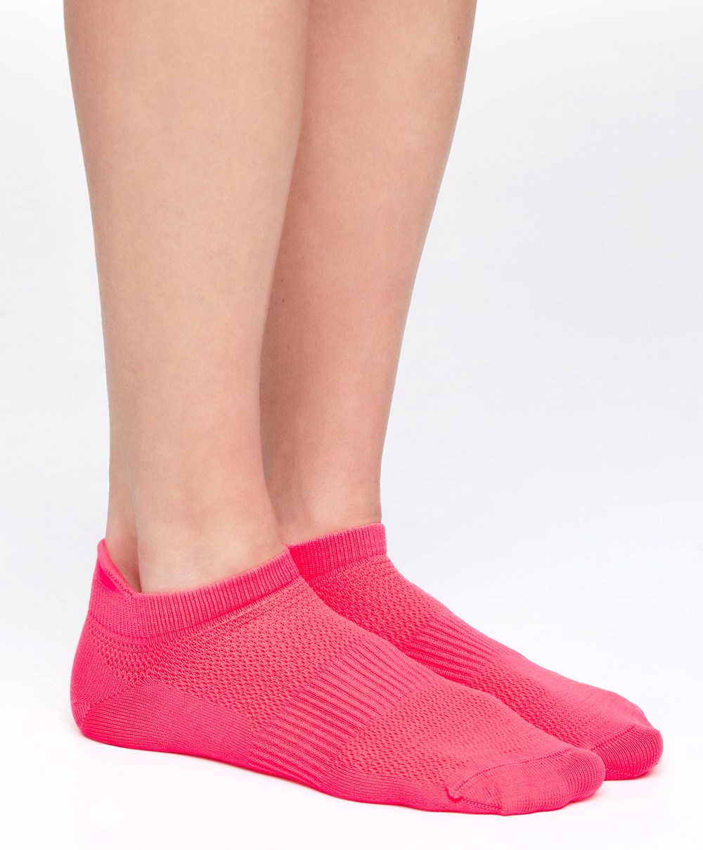 Oysho 3 Pairs Of Polyamide Sports Sneaker Socks κοραλι | QUKSMA-702