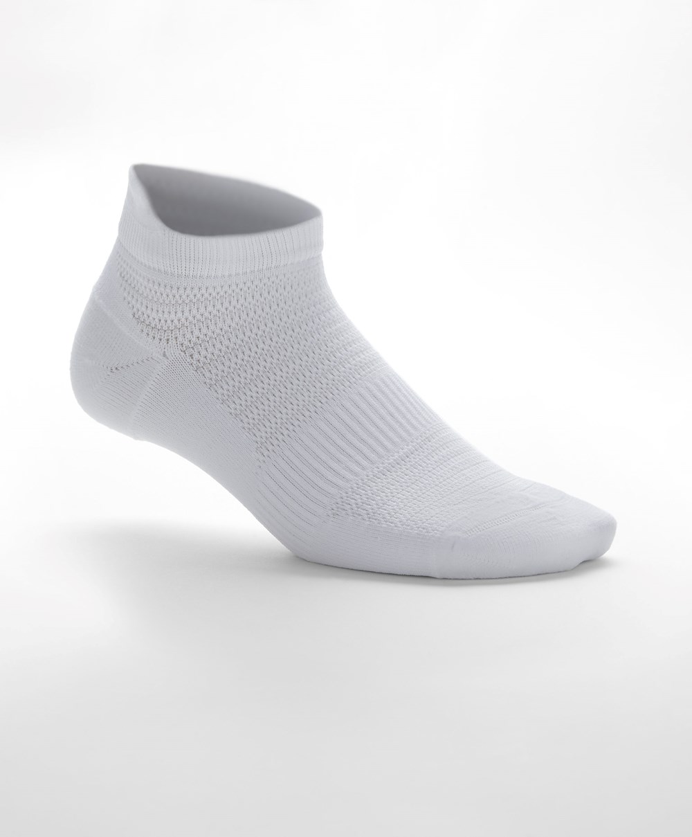 Oysho 3 Pairs Of βαμβακερα Sports Trainer Socks ασπρα | BIFKVR-943