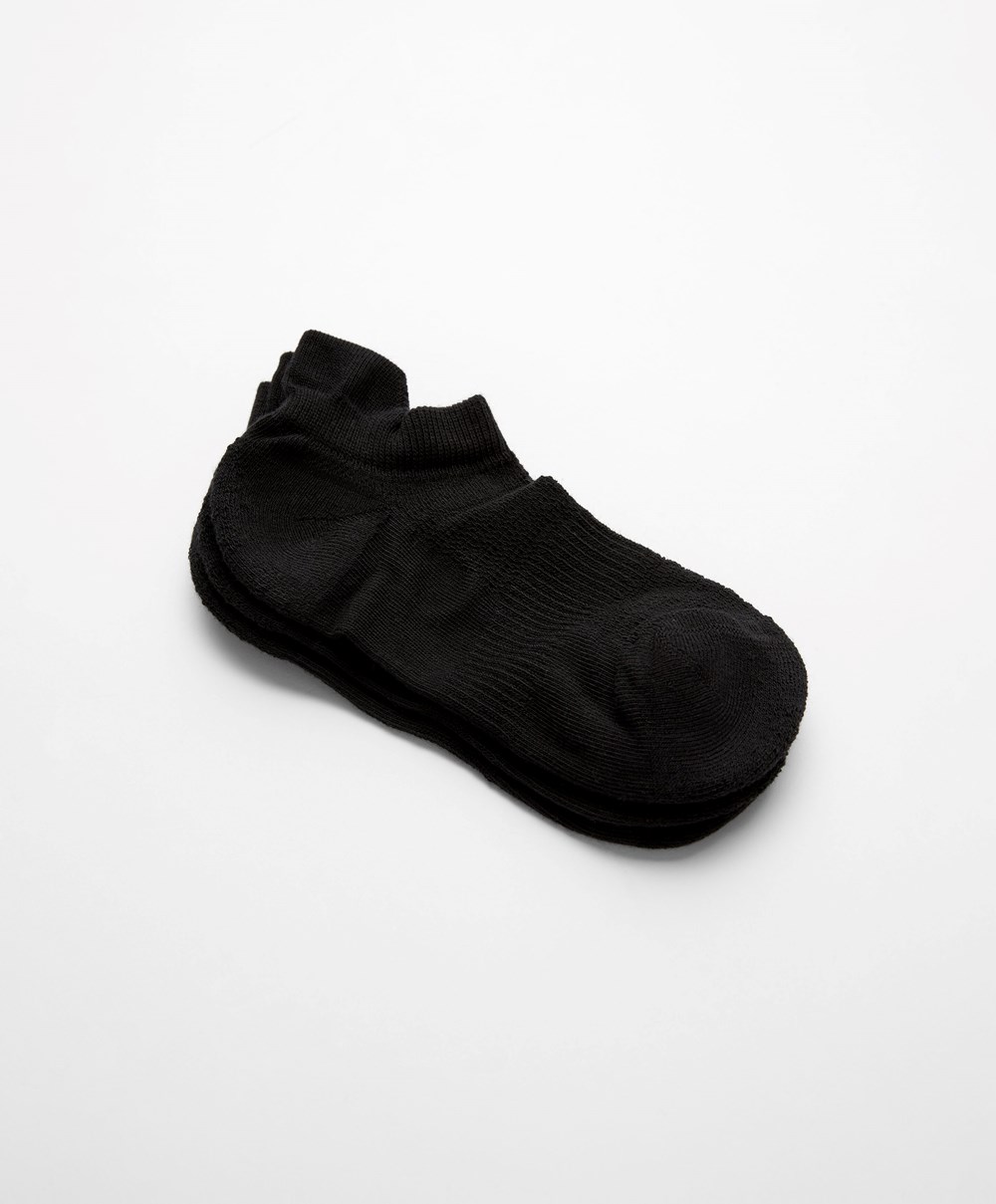 Oysho 3 Pairs Of βαμβακερα Sports Trainer Socks μαυρα | UOMQDN-680