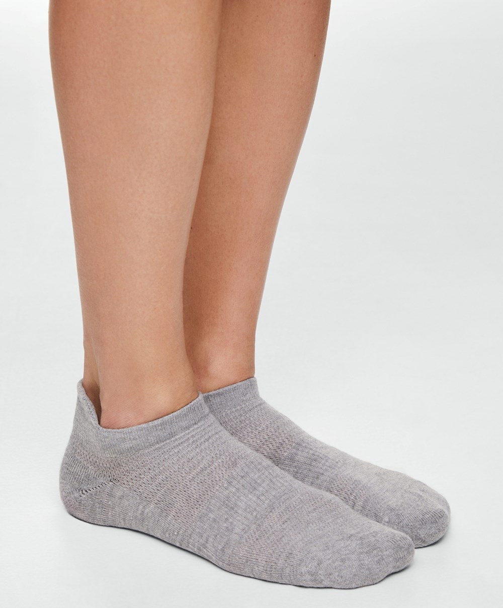 Oysho 3 Pairs Of βαμβακερα Sports Trainer Socks γκρι | VCKYSG-584