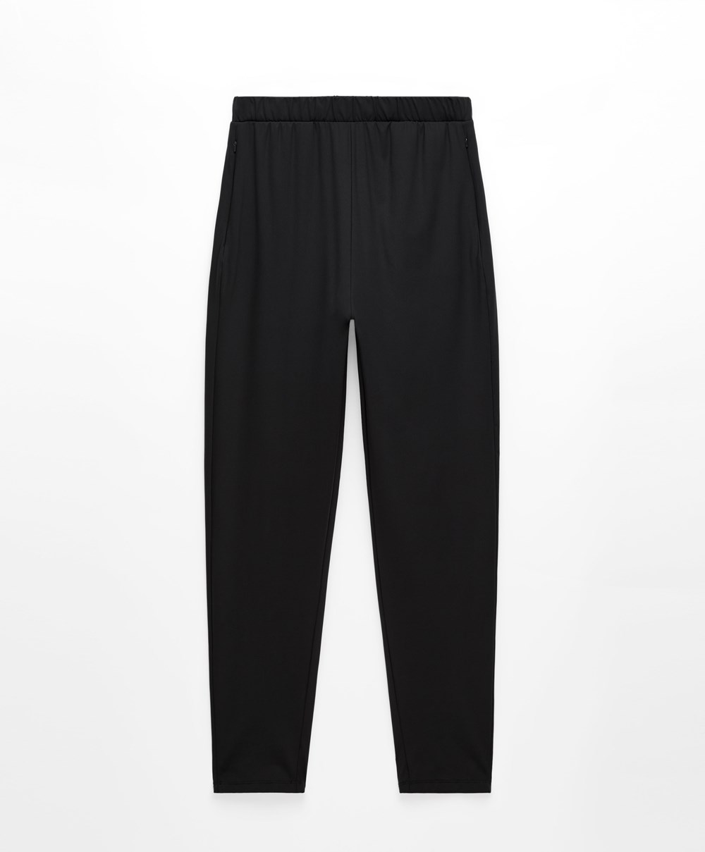 Oysho Clean Light Touch Joggers μαυρα | FNDBEW-842