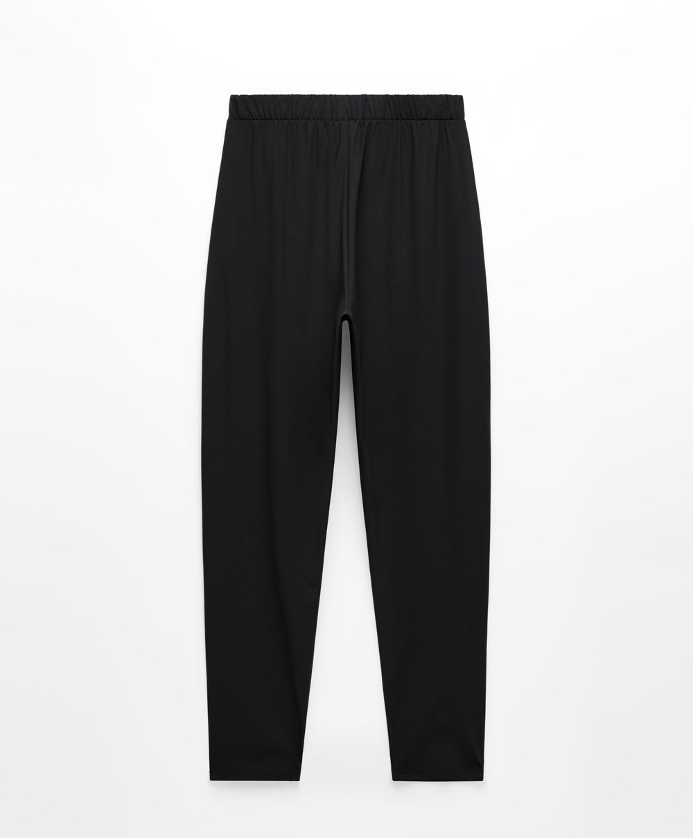 Oysho Clean Light Touch Joggers μαυρα | FNDBEW-842