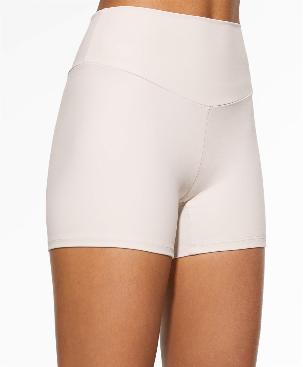 Oysho Comfortlux High-rise 10cm Hot Pants Ivory Ecru | IMJWGT-760