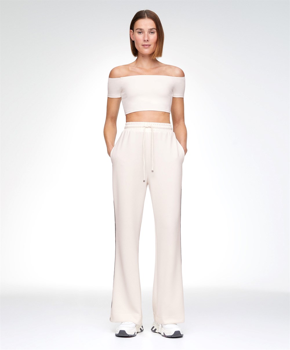 Oysho Comfortlux Off-the-shoulder Top With Cups Cream-white | TMUHCQ-208