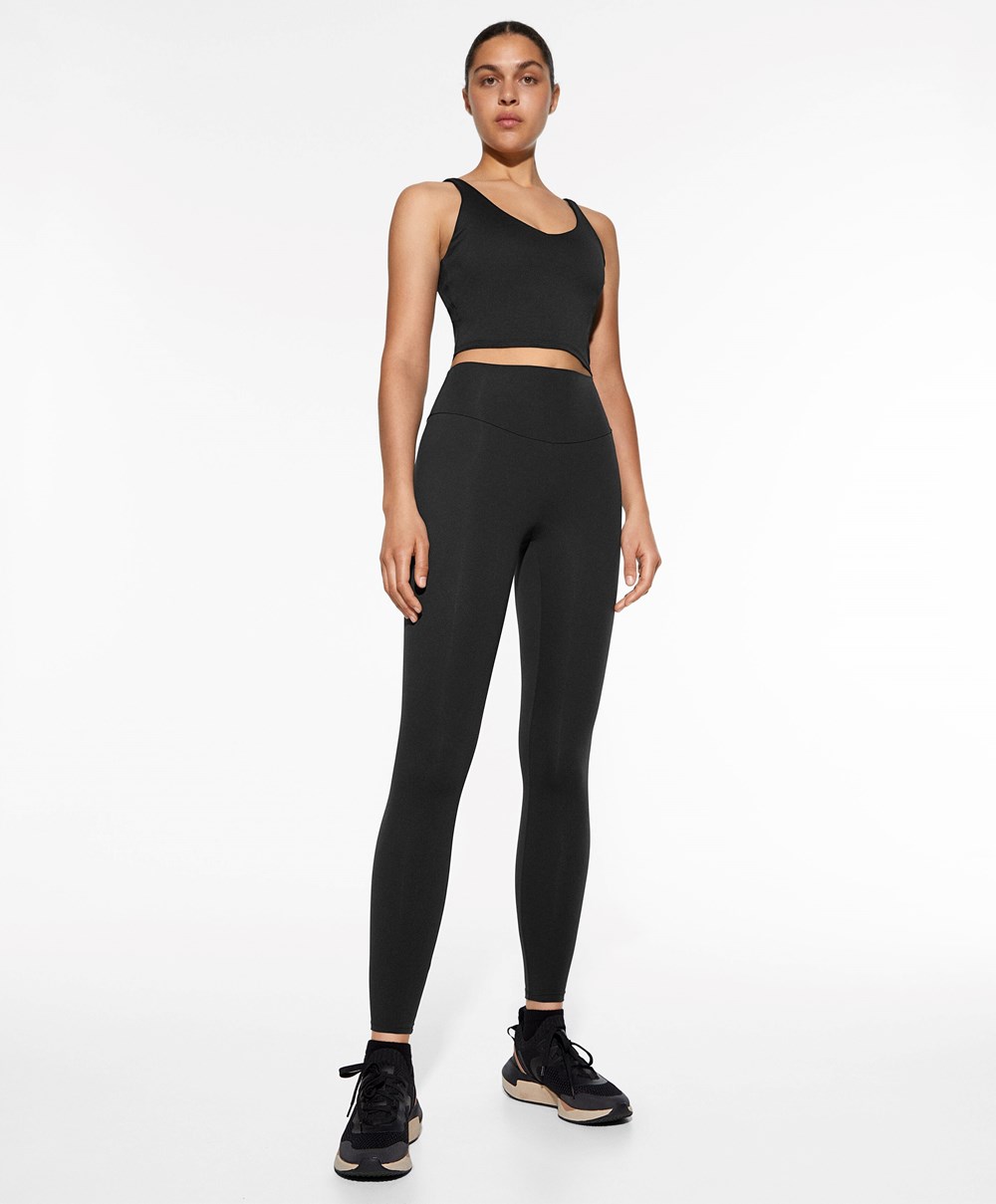 Oysho Comfortlux strappy Top μαυρα | AQPVNO-347