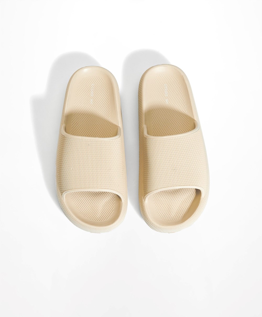 Oysho Flatform Sandals κρέμα | DEVRWT-125