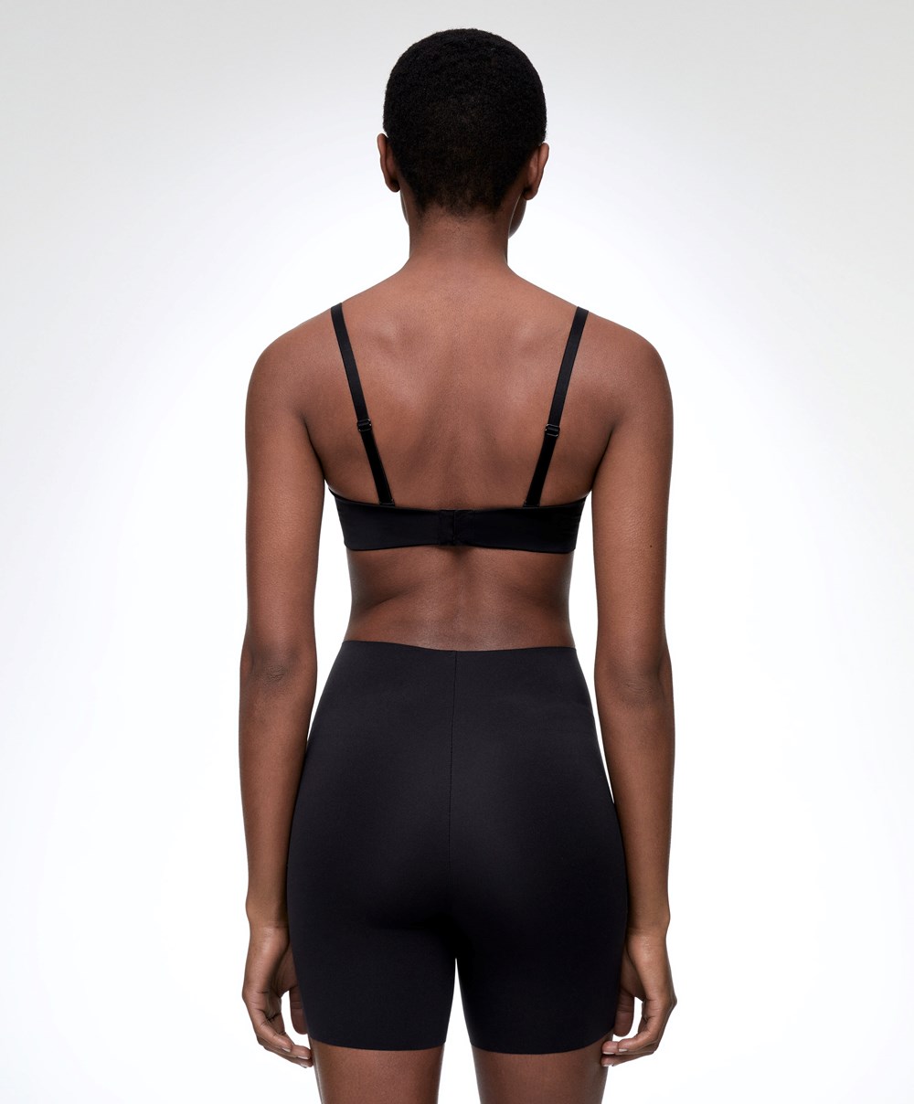 Oysho High-waisted Invisible Laser-cut Cycle Shorts μαυρα | GVDJAM-130