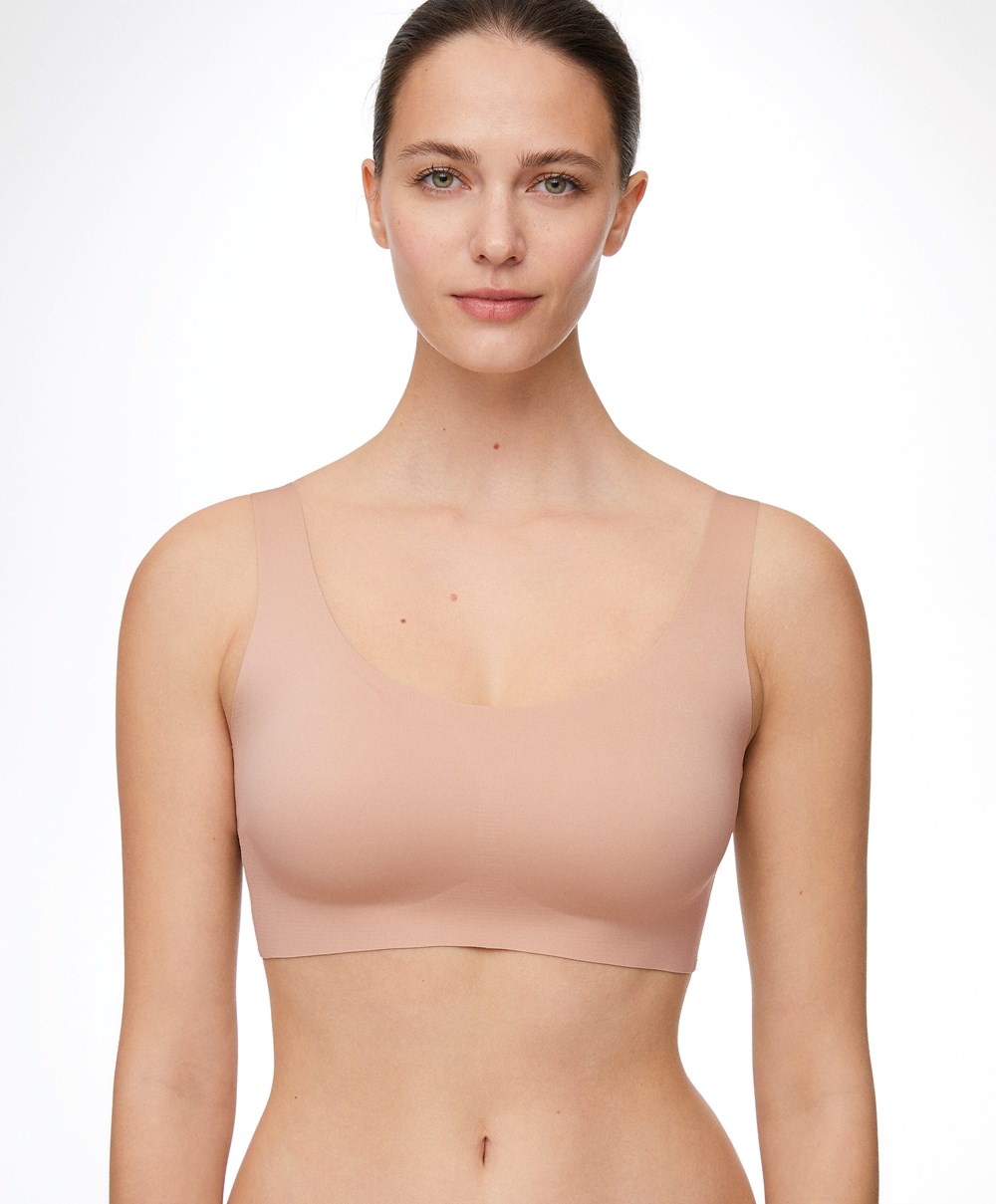 Oysho Laser-cut Invisible T-shirt Bra Top Μπεζ | LKYGCF-750