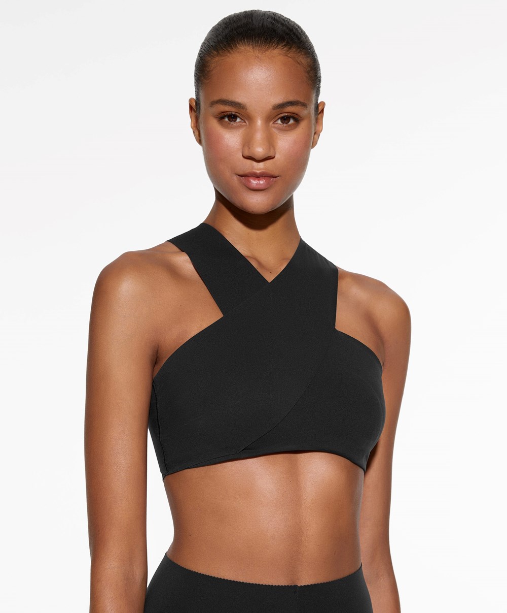 Oysho Medium Support Compressive Sports Bra μαυρα | MHQTPV-108