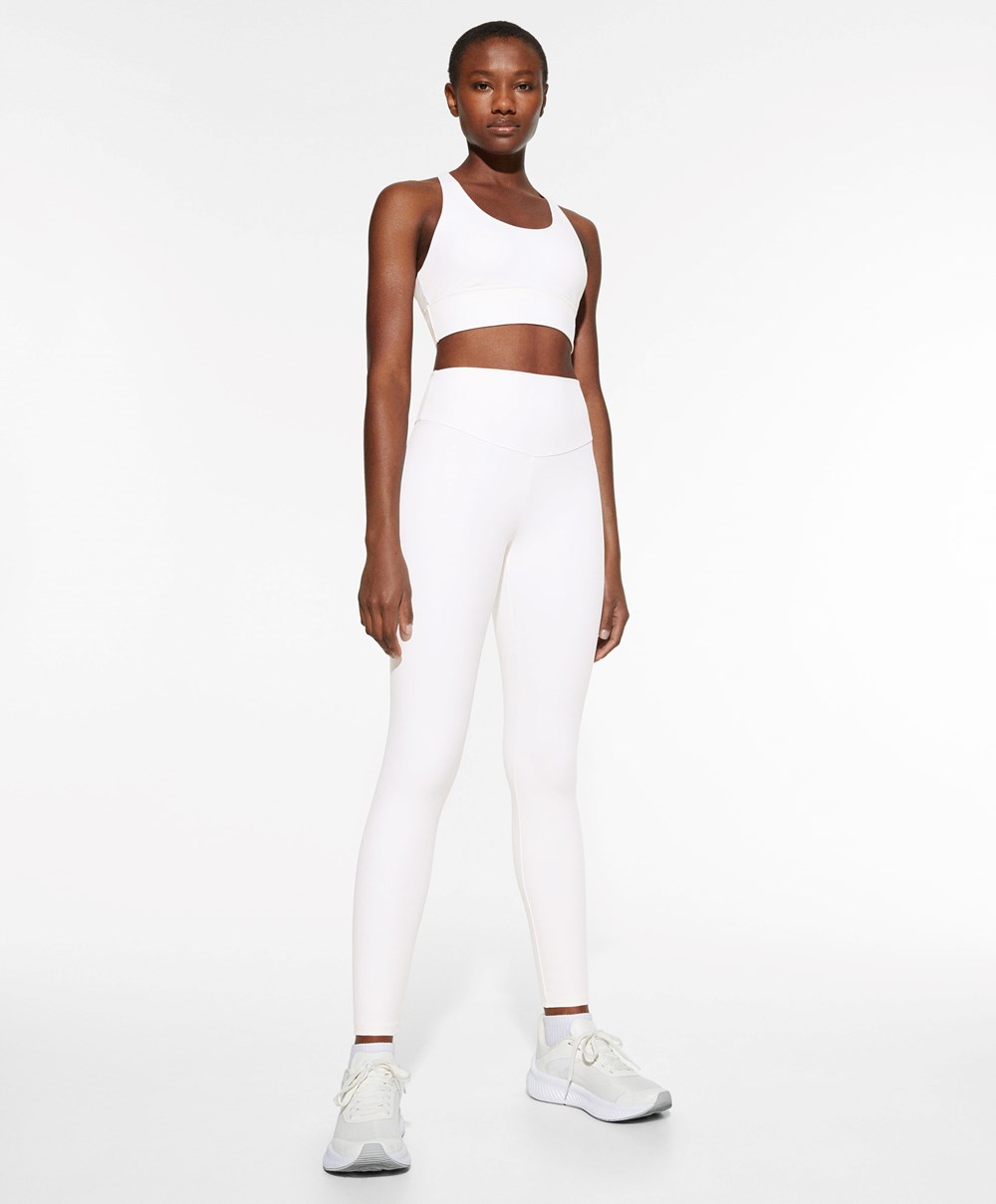 Oysho Medium-support Sports Bra With Cups Cream-white | BKRETS-529