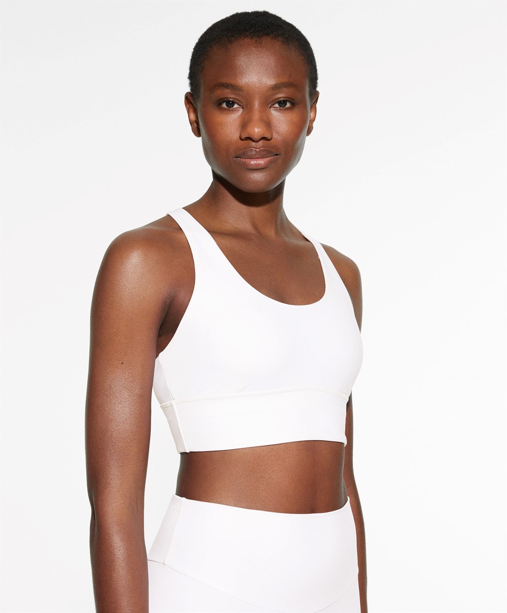 Oysho Medium-support Sports Bra With Cups Cream-white | BKRETS-529