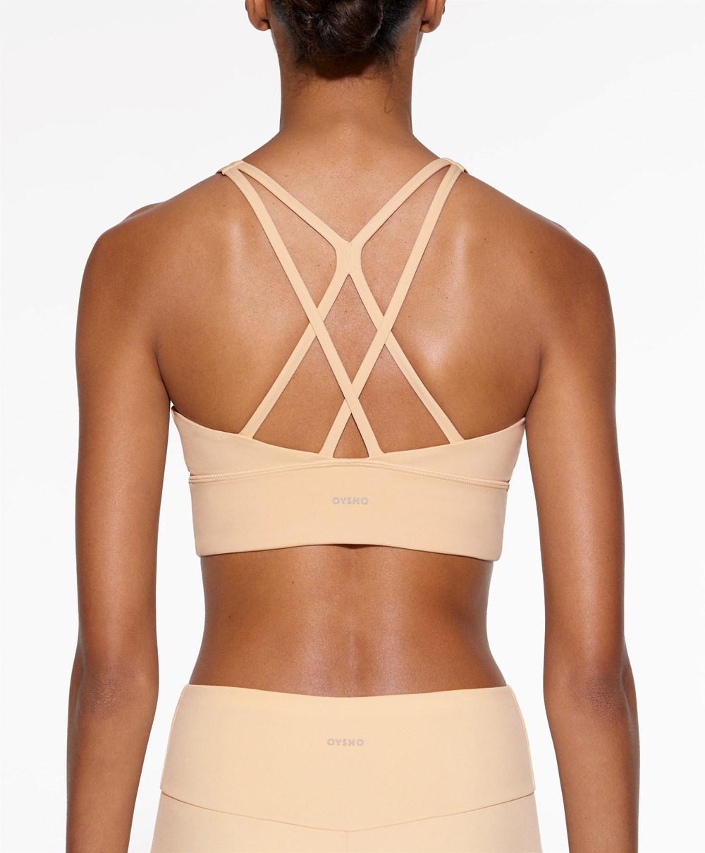 Oysho Medium-support Sports Bra With Cups Vanilla | HEMVQR-026