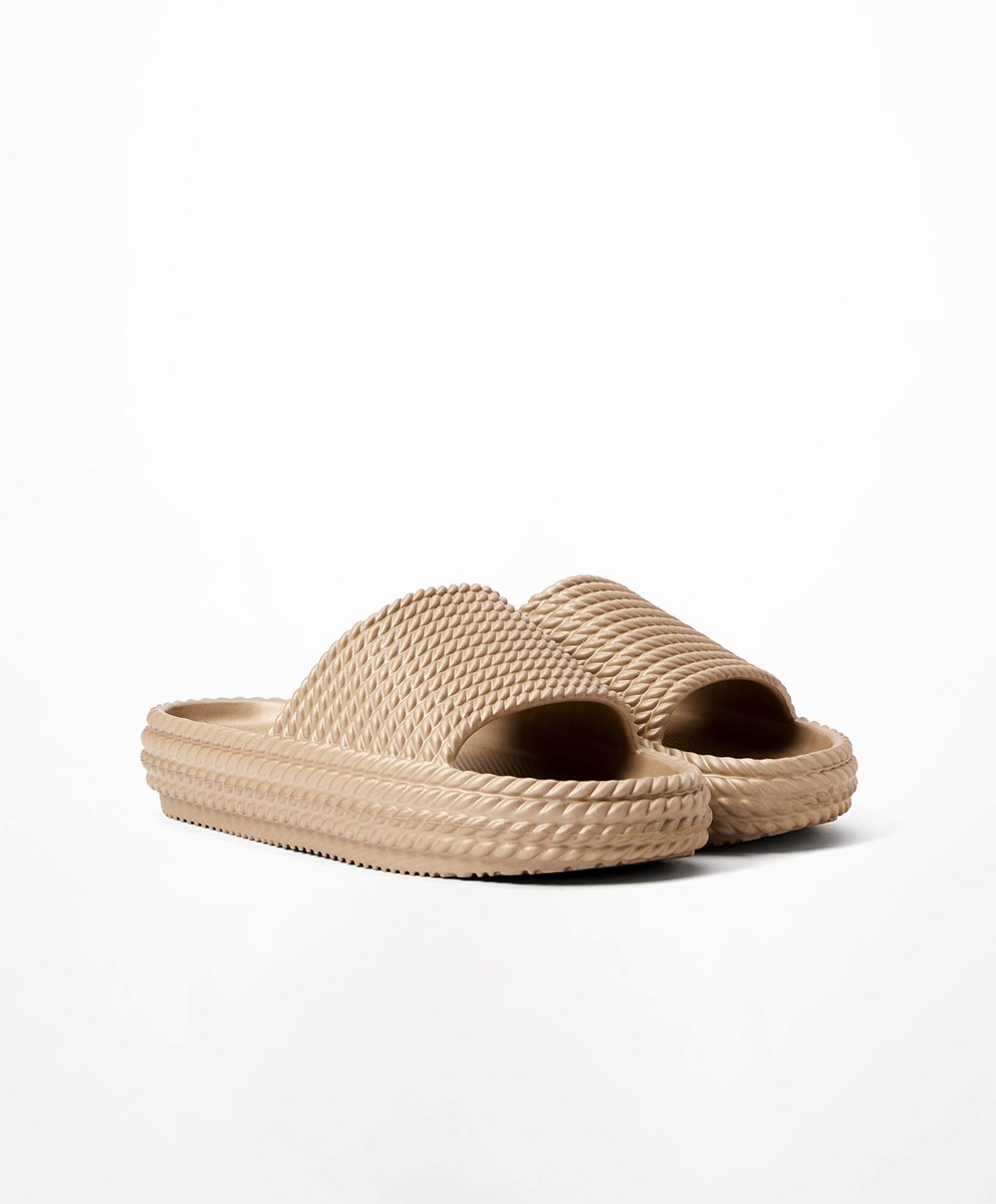 Oysho Metallic Braided flatforms Slides χρυσο χρωμα | CZURGW-796