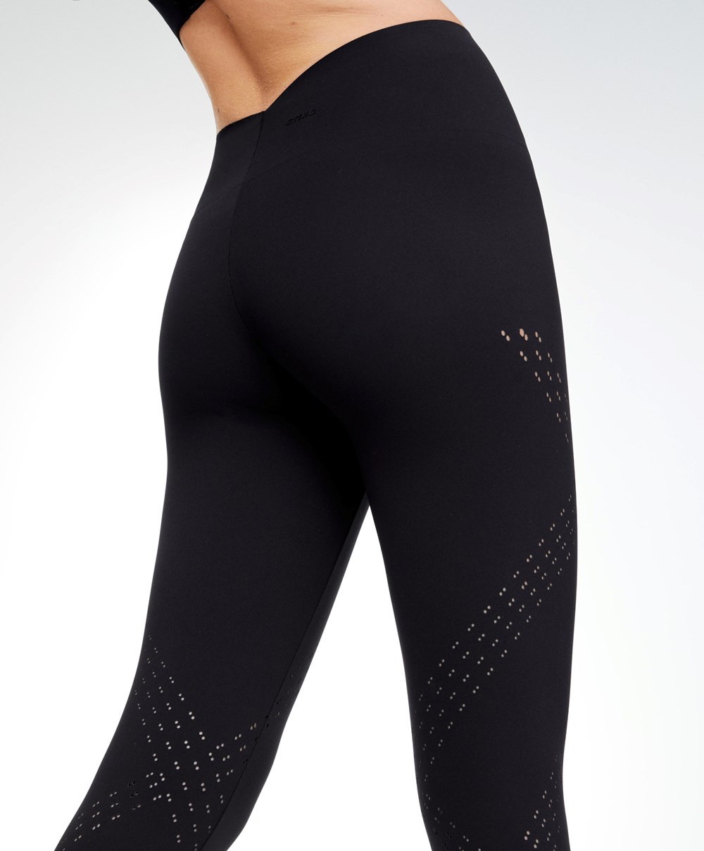 Oysho Microperforated 65cm Compressive Leggings μαυρα | WIOLAX-326