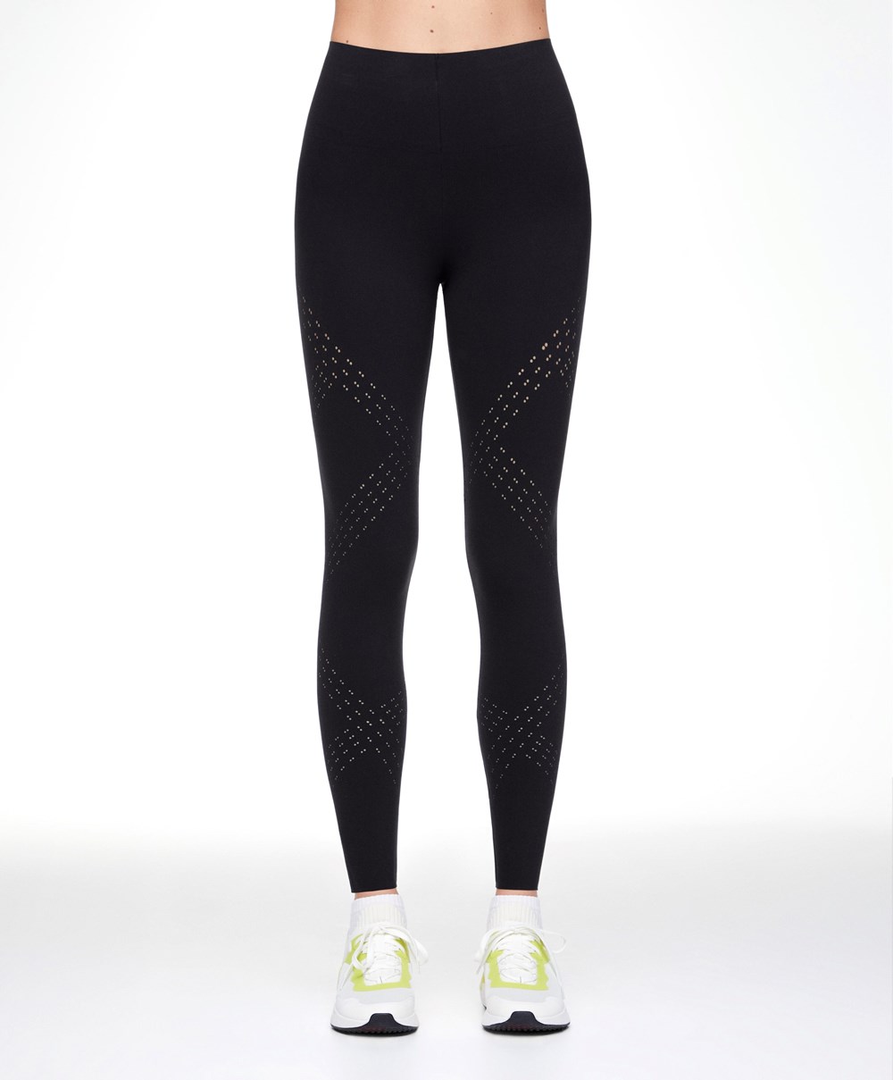 Oysho Microperforated 65cm Compressive Leggings μαυρα | WIOLAX-326