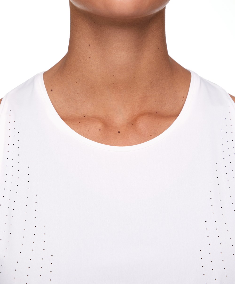 Oysho Microperforated Technical αμανικα T-shirt ασπρα | XTJYCA-079