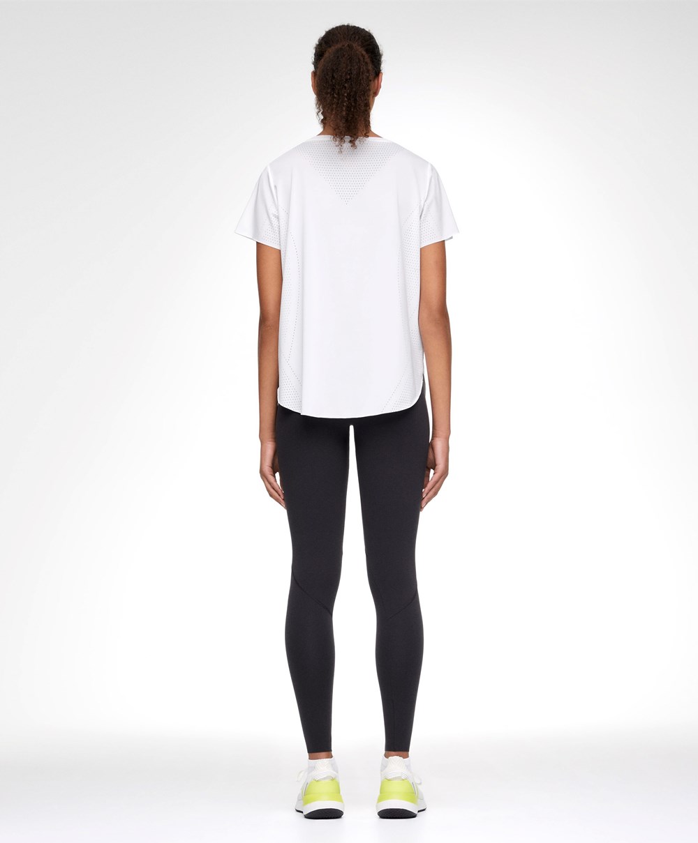 Oysho Microperforated κοντο-sleeved Technical T-shirt ασπρα | EOKVIH-750