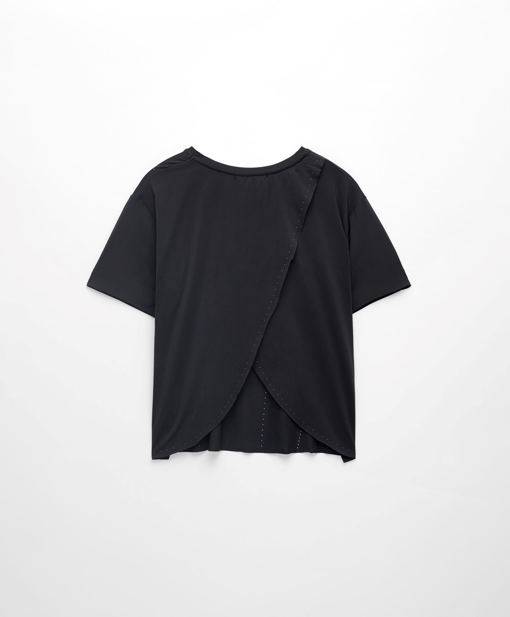 Oysho Microperforated κοντο-sleeved Technical T-shirt μαυρα | SDJMKT-906