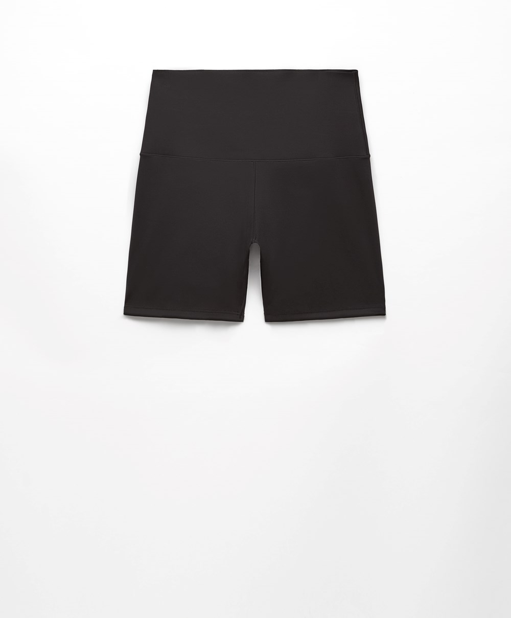 Oysho Perfect-adapt High-rise 10cm Hot Pant μαυρα | NDCKQT-068