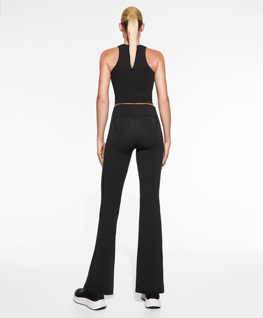 Oysho Raise Up Compressive Flare Trousers μαυρα | QZKMTE-109