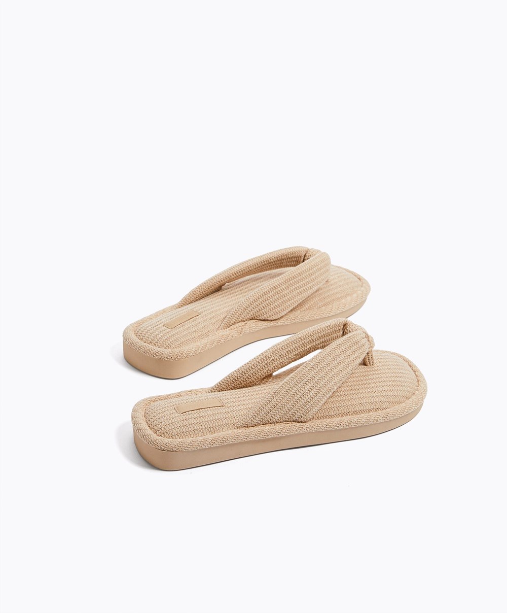 Oysho Texture Στρινγκ Sandals Μπεζ | CIXWPJ-081