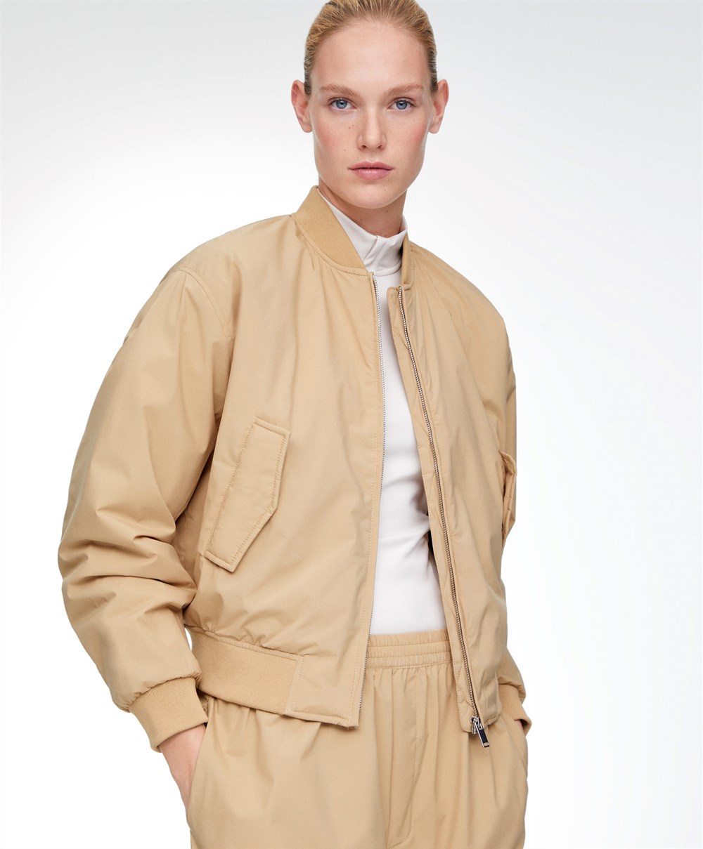 Oysho θαλασσης-repellent Bomber Jacket Camel | MIPANS-962