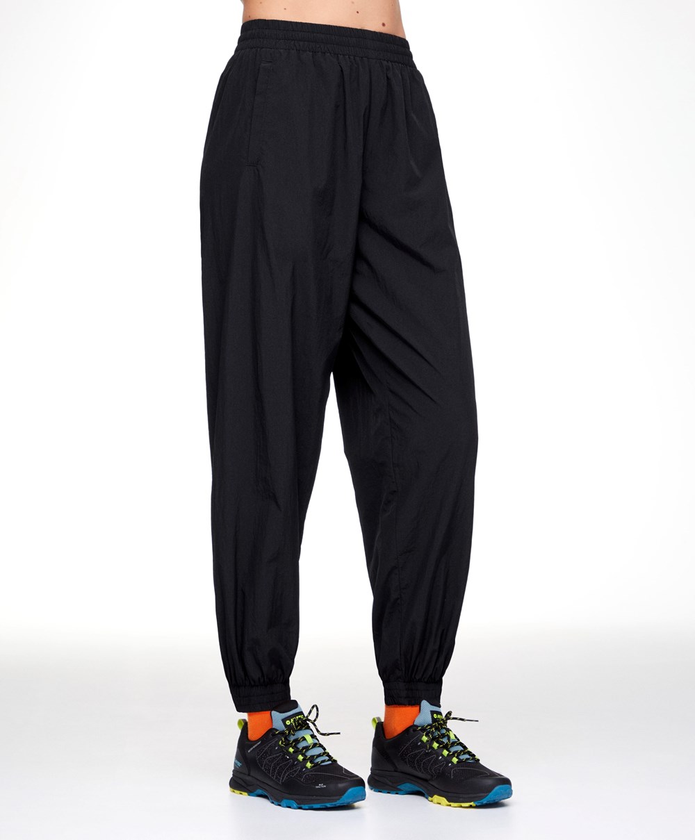 Oysho θαλασσης-repellent Joggers μαυρα | ESLAUR-135