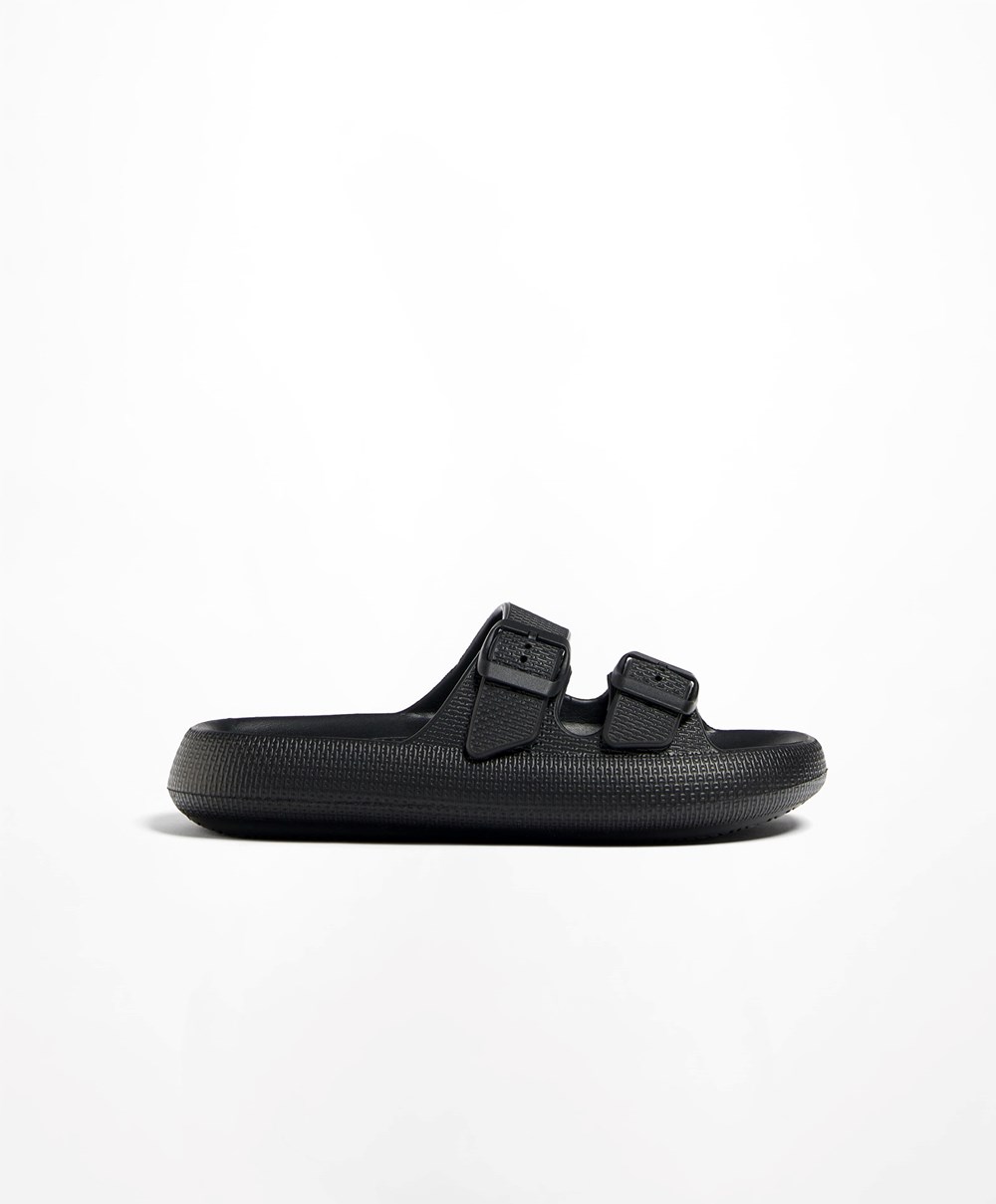 Oysho πόρπης Moulded Beachwear Platforms μαυρα | UEXLIH-250